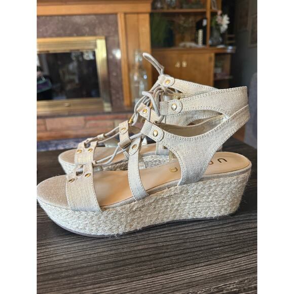 Unisa Unbrilee2 Gold Shimmer Tie-Up Espadrilles Sz. 8.5 - Picture 6 of 7